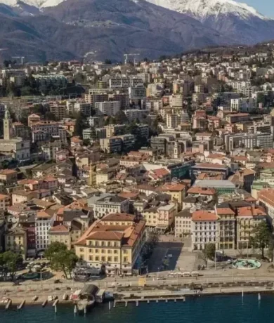 header italy